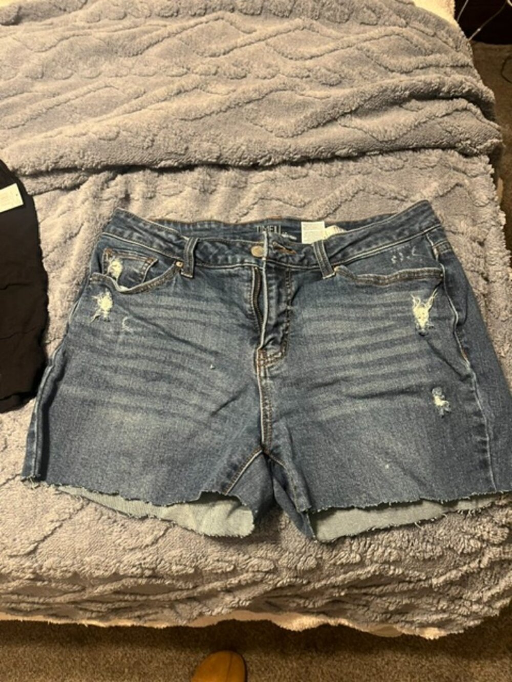Time & Tru Blue Jean Cutoff Shorts Size 10